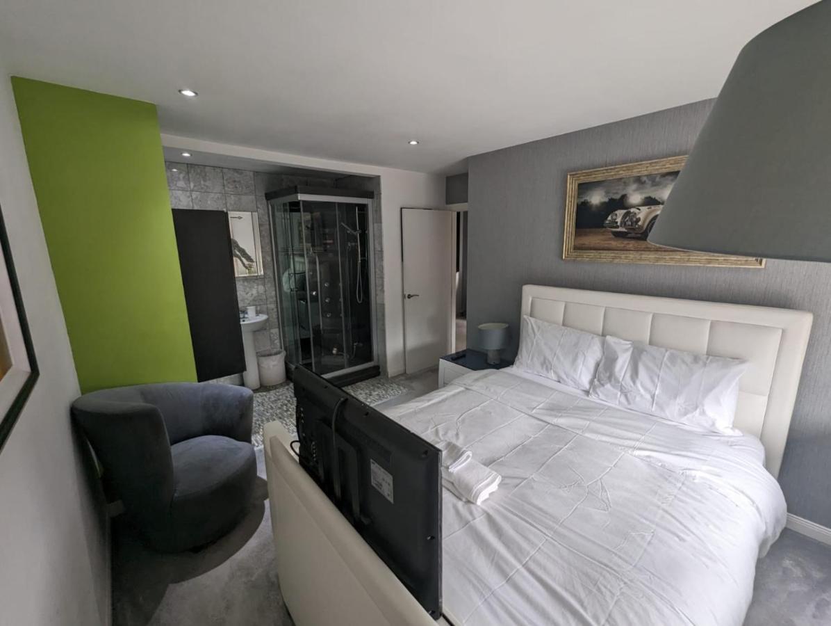 Villa House In Belfast Extérieur photo